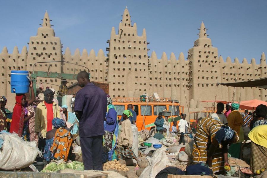 Djenne Market with view of ancient architecture, Mali