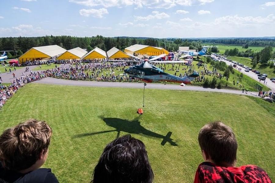 Helicopter flight demo event, Estonian Aviation Museum