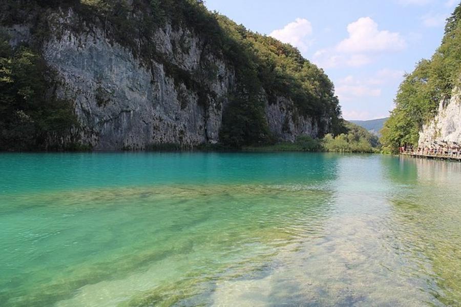 Calm lake, Plitvice Lakes NP, Croatia