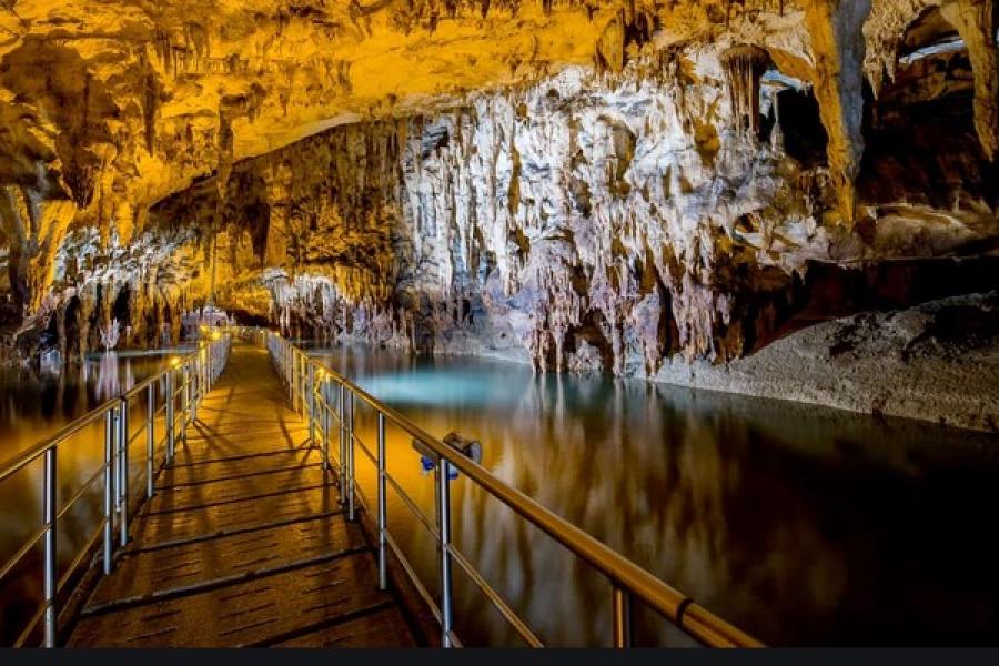 Aggitis Cave, Greece